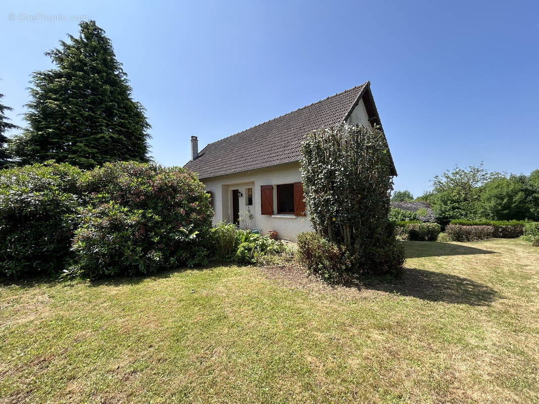 Maison à SEILHAC