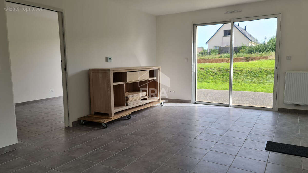 Appartement à BUCHY
