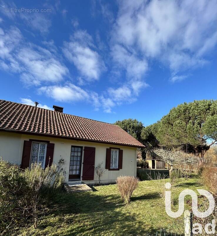 Photo 1 - Maison à LESPERON