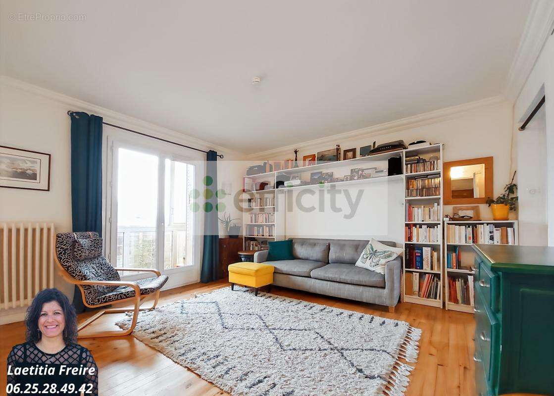 Appartement à LA ROCHE-SUR-FORON