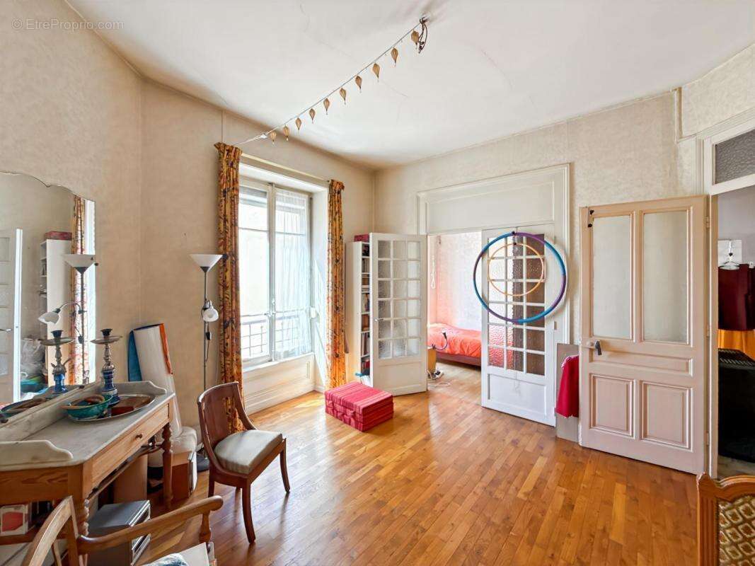 Appartement à VILLEURBANNE