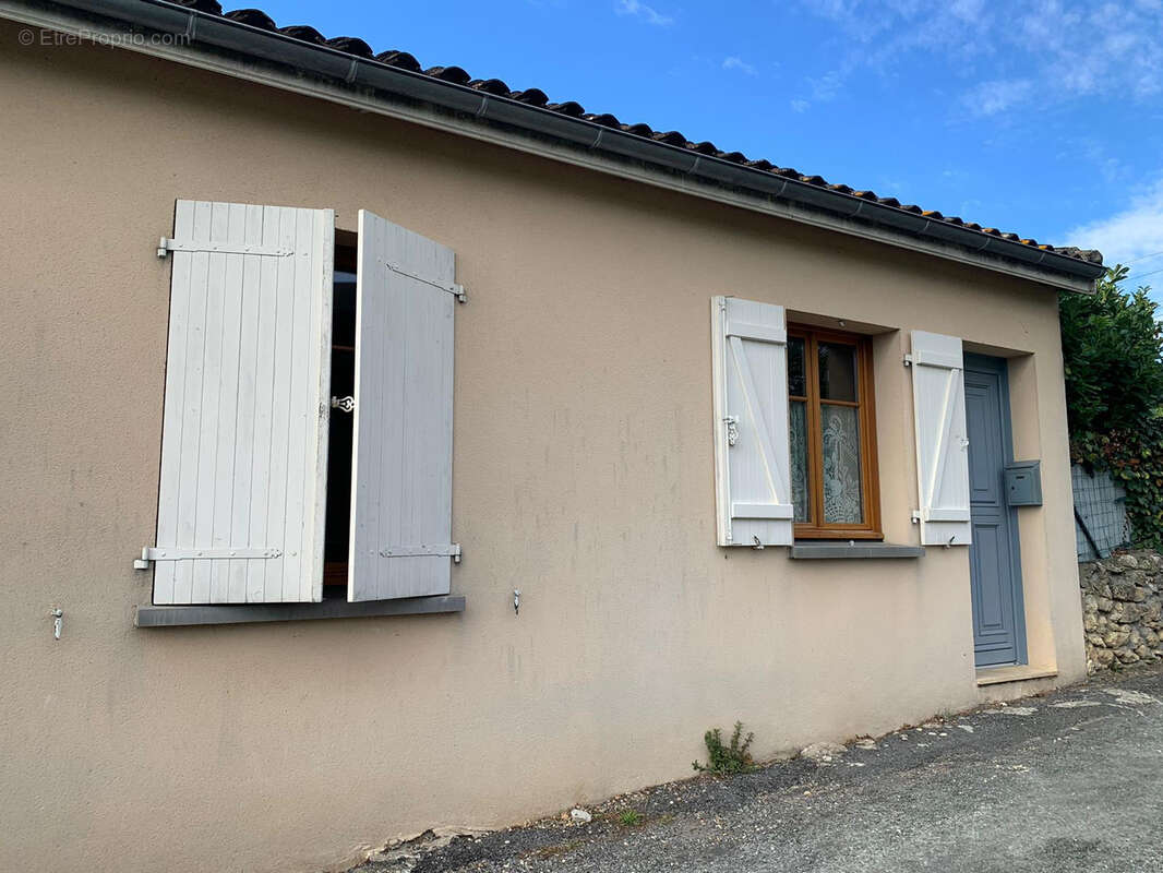 Maison à SAUVETERRE-DE-GUYENNE