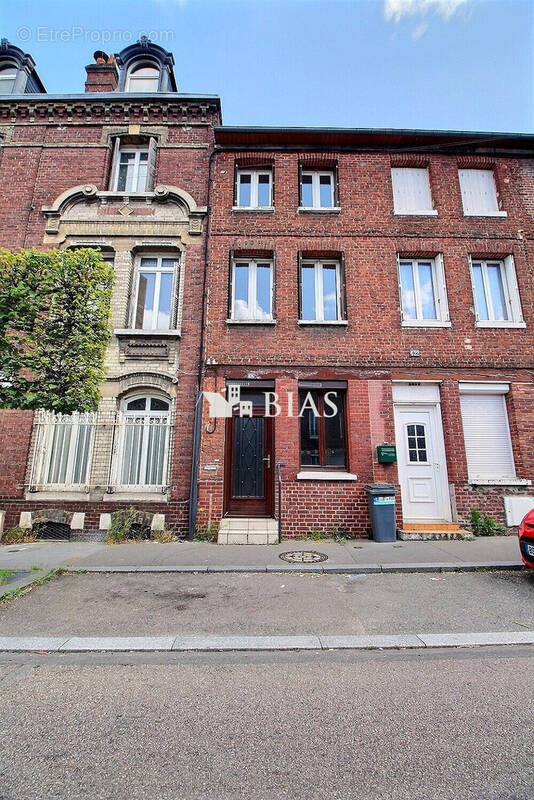Maison à DEVILLE-LES-ROUEN