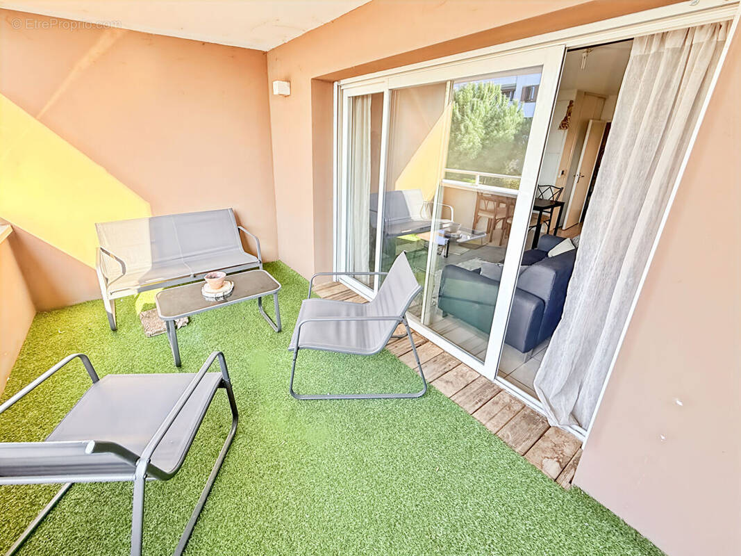 Appartement à VILLENAVE-D&#039;ORNON