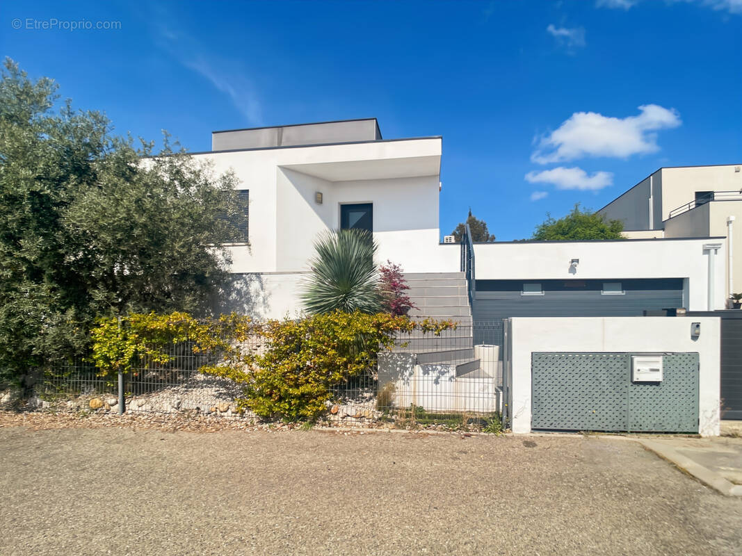 Maison à PRADES-LE-LEZ