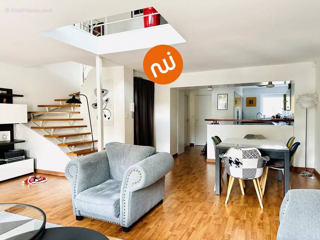 Appartement à TASSIN-LA-DEMI-LUNE