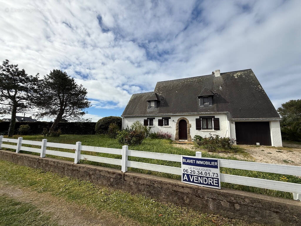 Maison à LE POULIGUEN