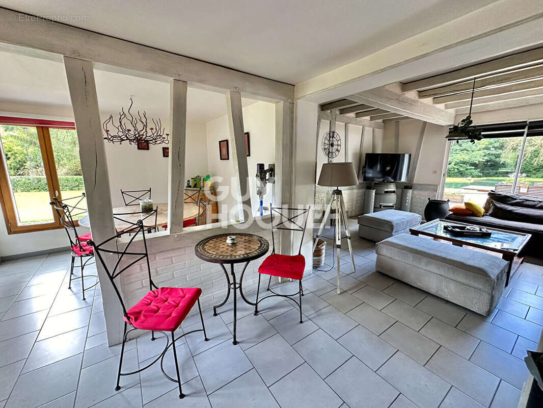 Maison à PAVILLY