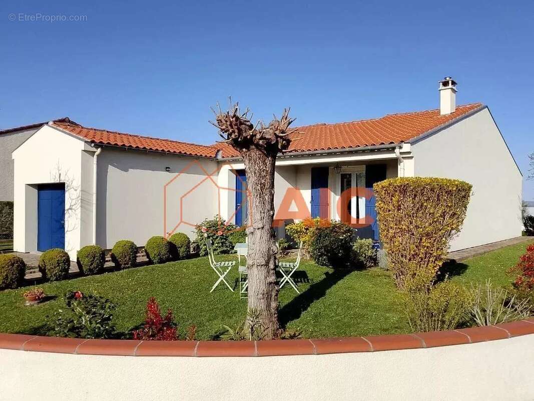 Maison à CARMAUX