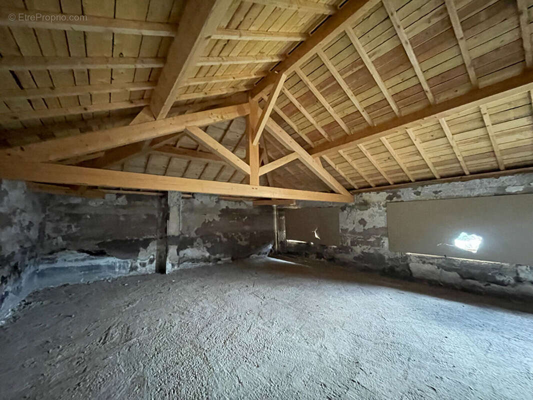 Appartement à SAINT-CHAMOND