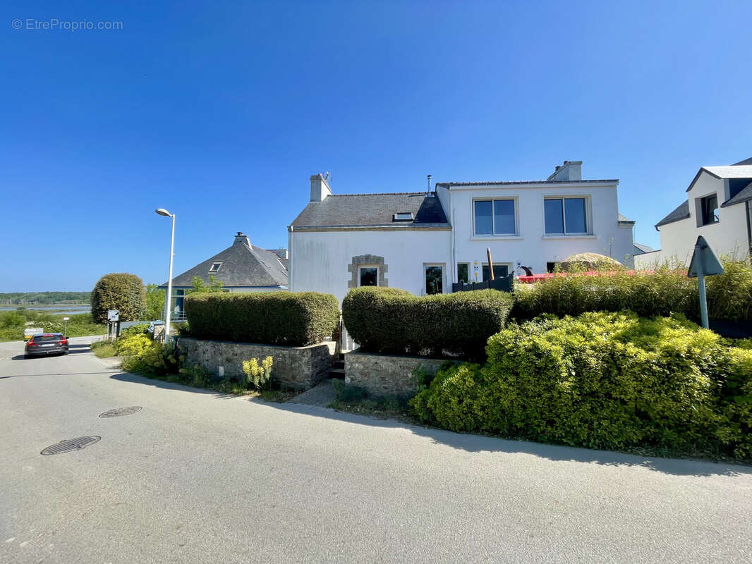 Maison à LARMOR-BADEN