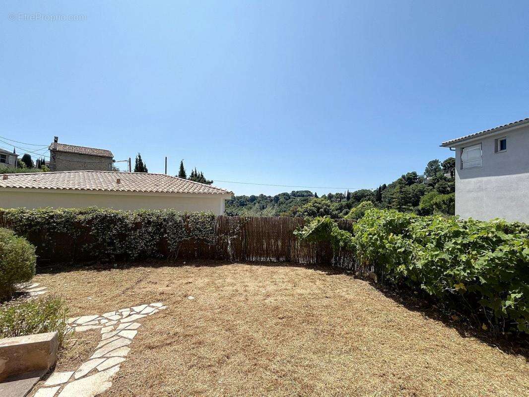 Maison à MOUGINS
