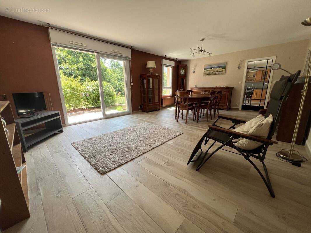 Appartement à VERN-SUR-SEICHE