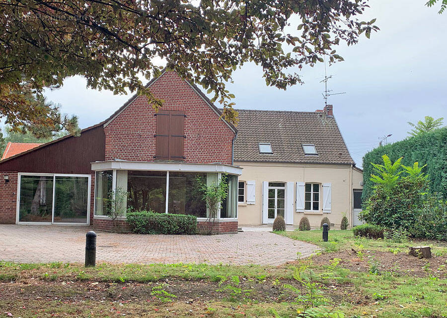 Maison à HASNON