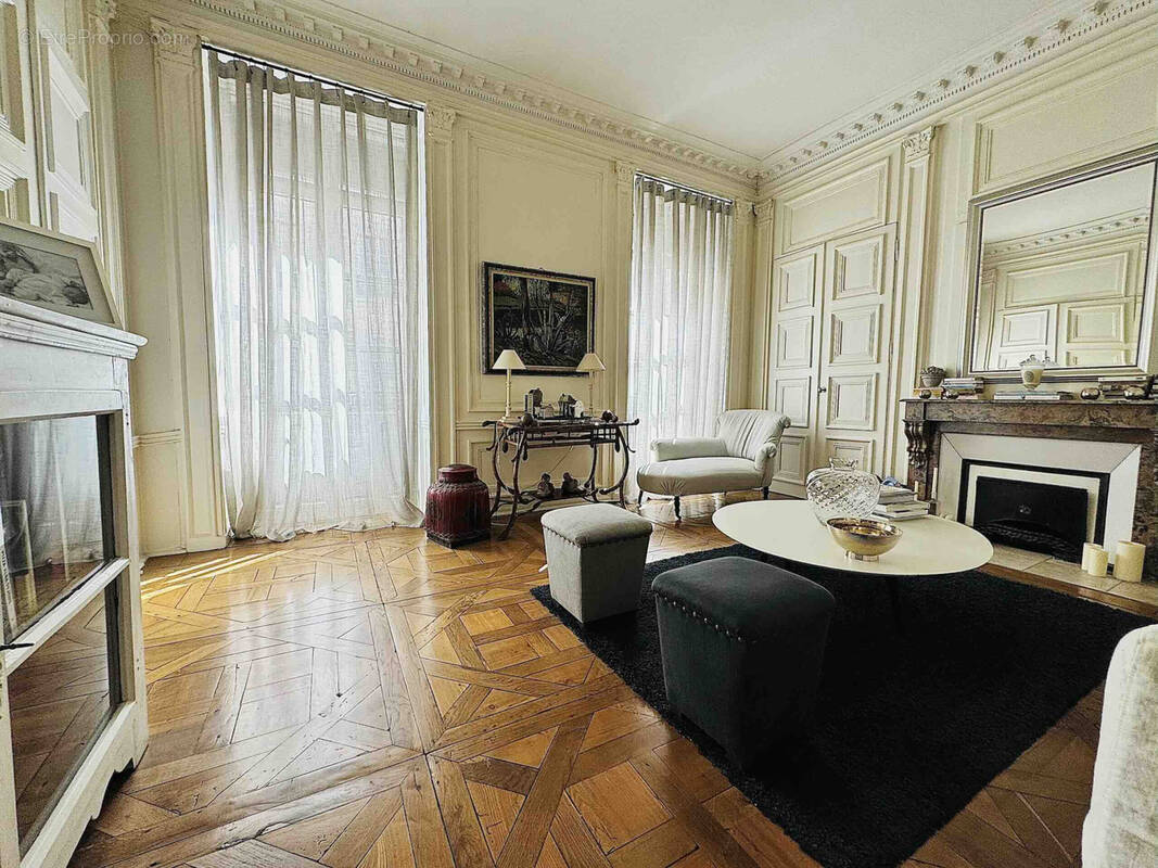 Appartement à LYON-2E