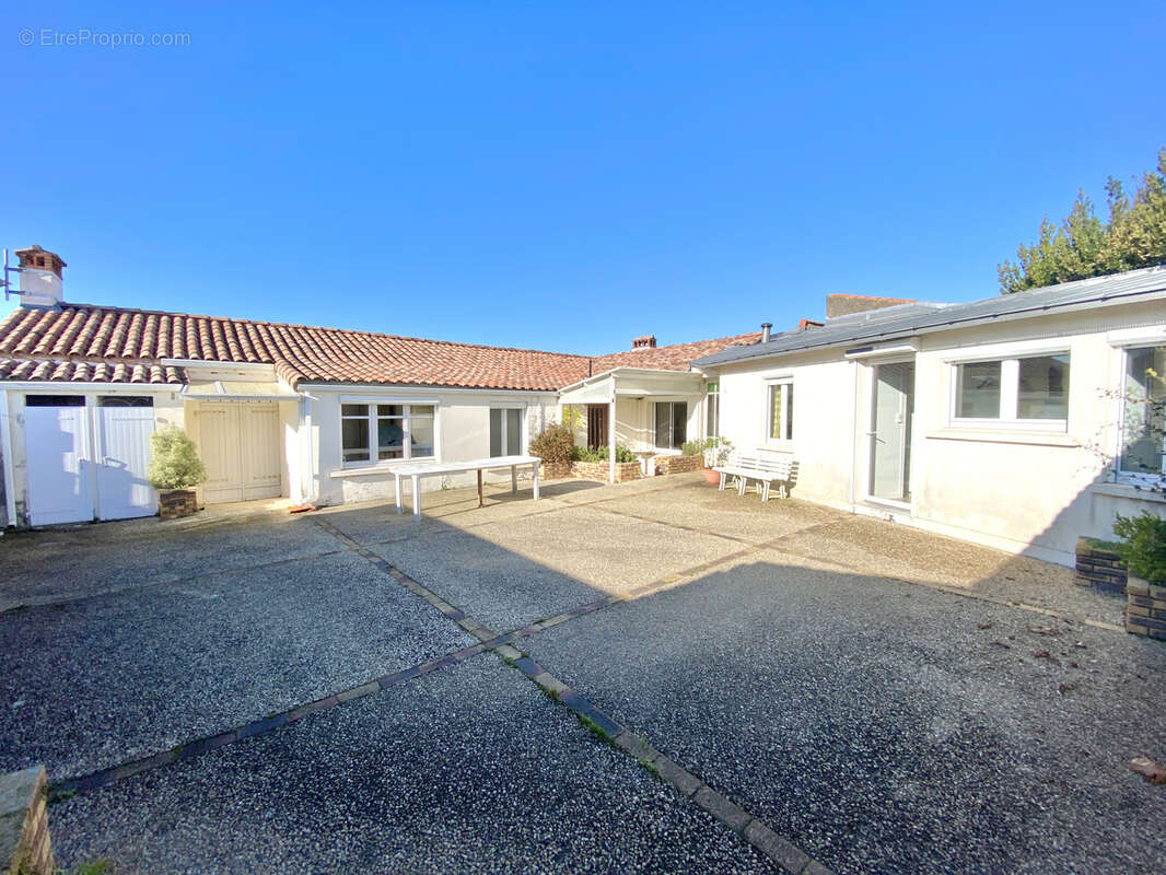 Maison à BREM-SUR-MER