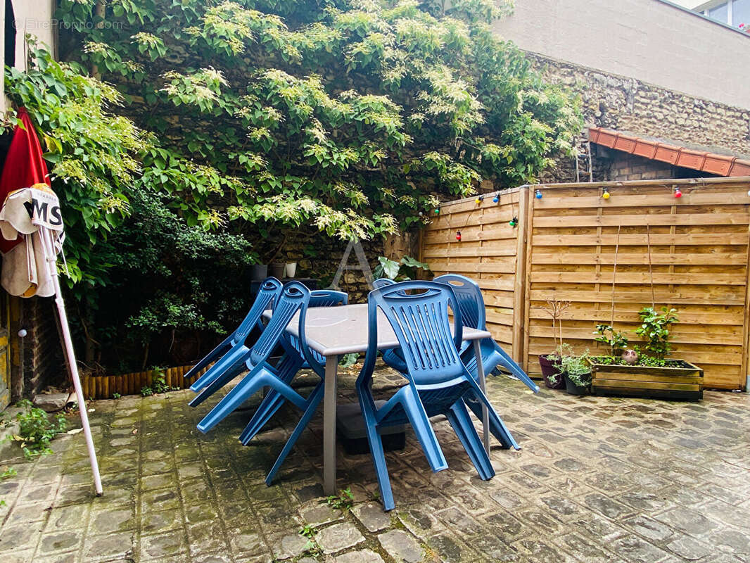 Appartement à MAISONS-ALFORT