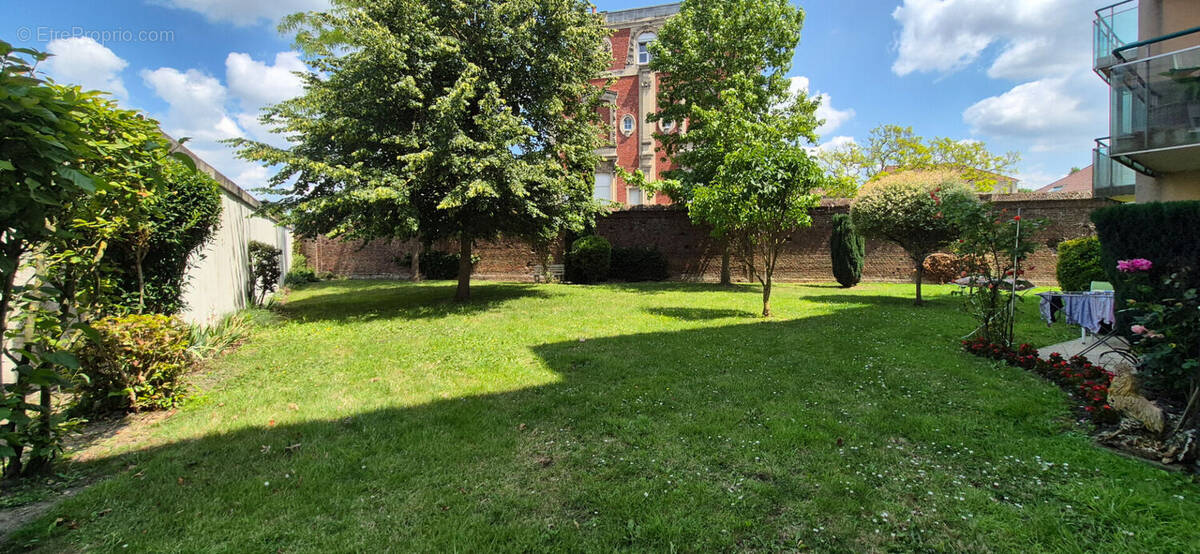 Appartement à LA GORGUE