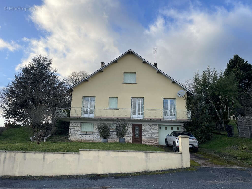 Maison à LUBERSAC