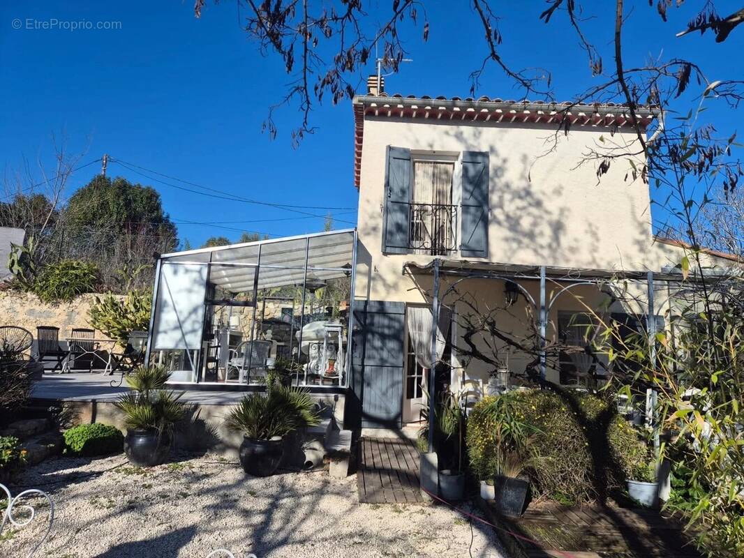 Maison à LORGUES