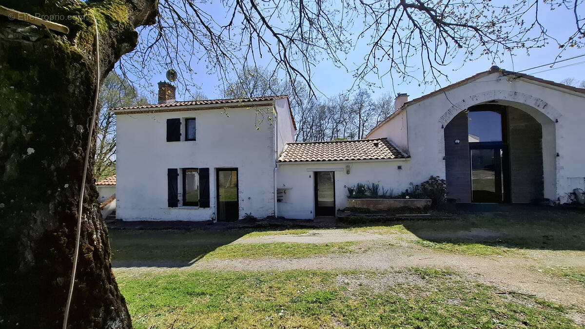 Maison à SAINTE-PAZANNE
