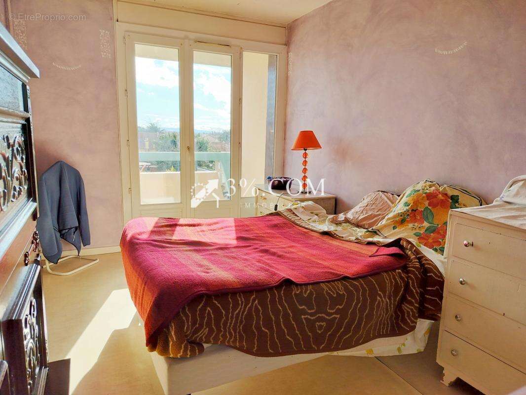 Appartement à BOURG-LES-VALENCE