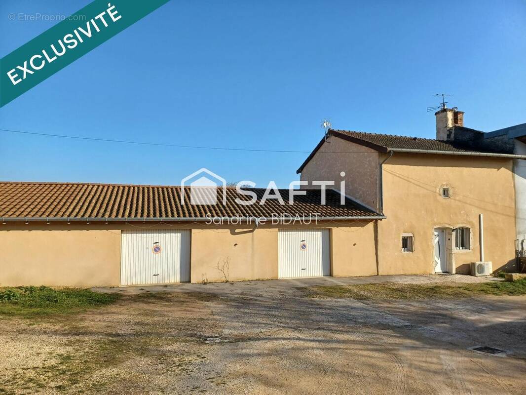 Photo 1 - Maison à TOURNUS