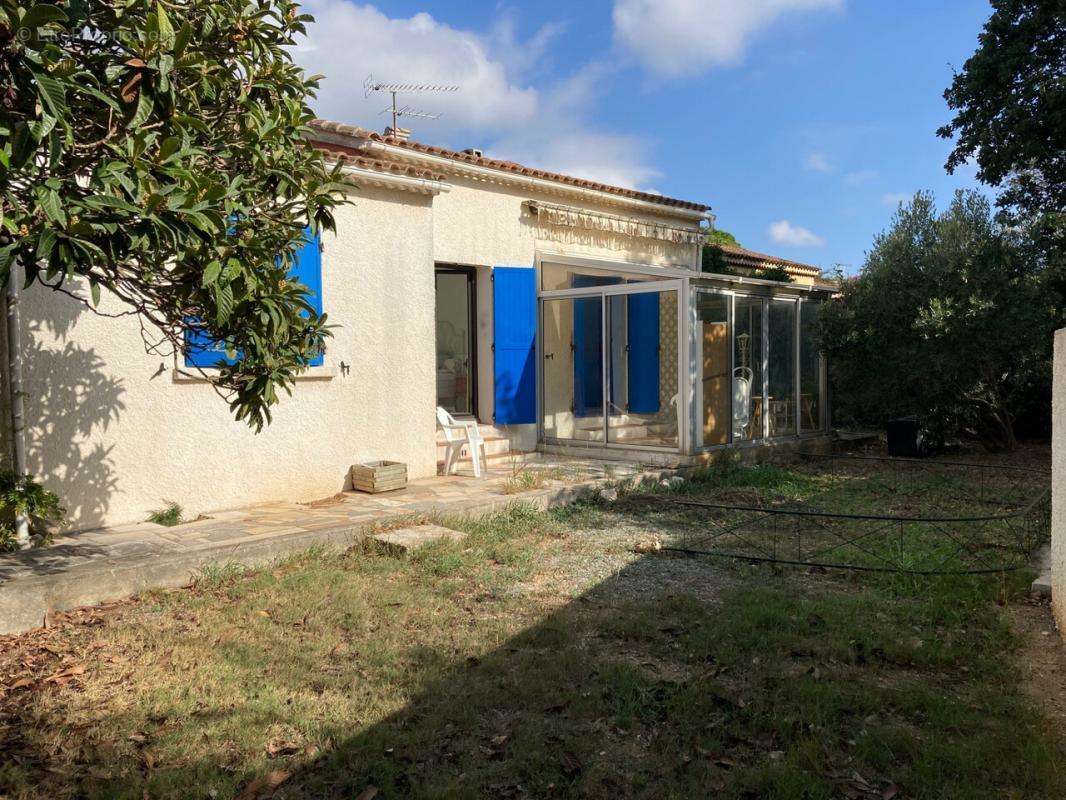 Maison à SIX-FOURS-LES-PLAGES