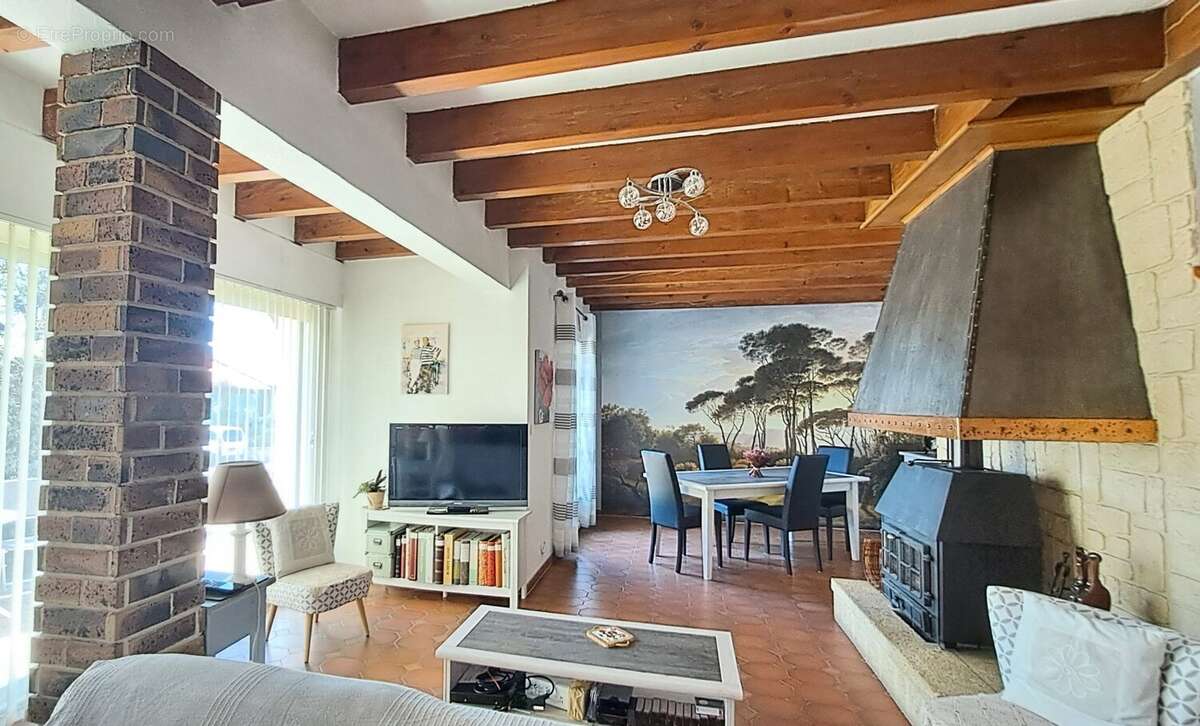 Maison à MIONS