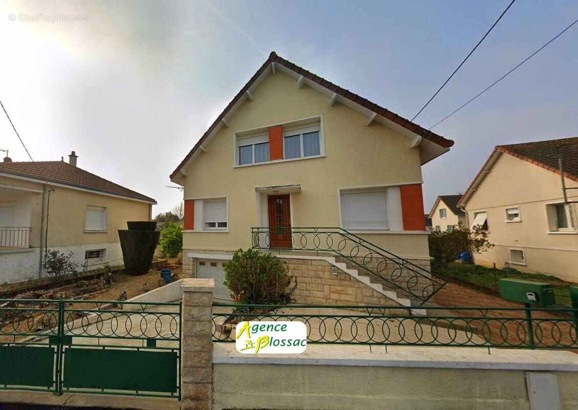 Maison à CHATELLERAULT