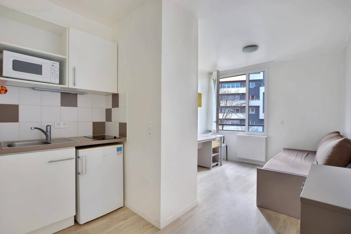 Appartement à PARIS-19E