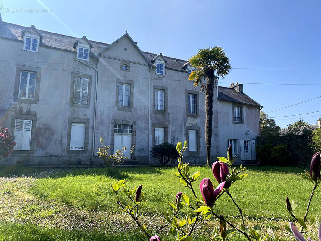 Maison à PLOUIGNEAU