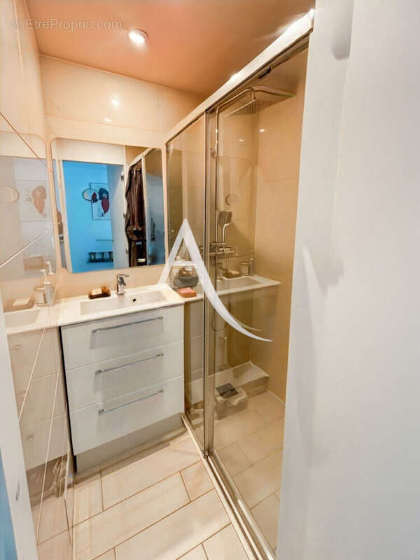 Appartement à LE CANNET