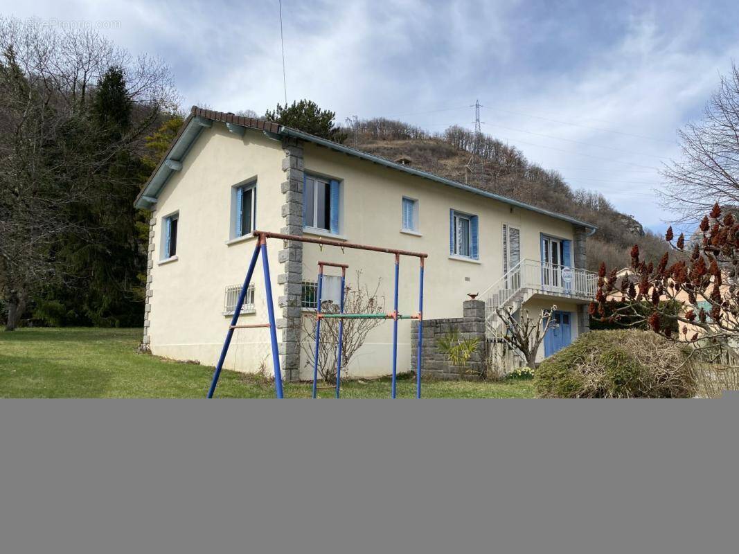 Maison à TARASCON-SUR-ARIEGE