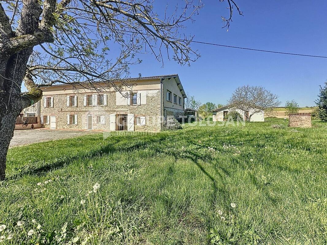 Maison à VERFEIL