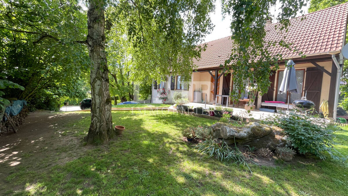 Maison à FYE