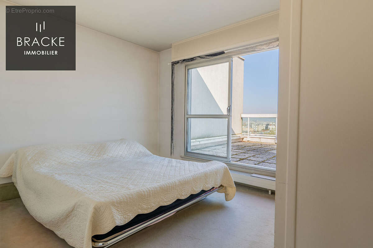 Appartement à PARIS-20E