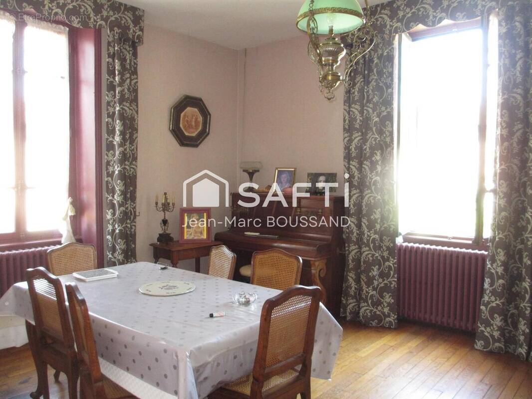 Photo 1 - Maison à CHAUFFAILLES