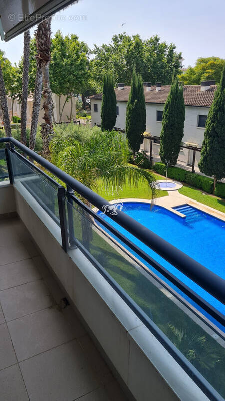 Appartement à PLASSAY