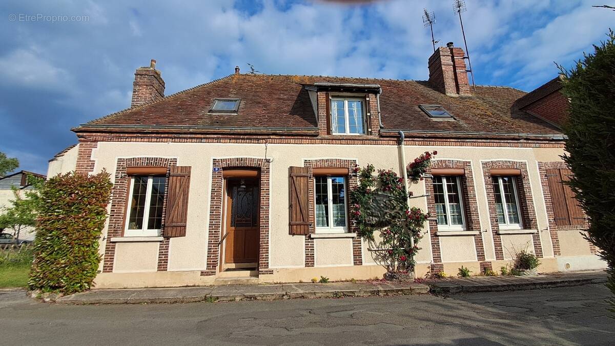 Maison à LA FERTE-VIDAME
