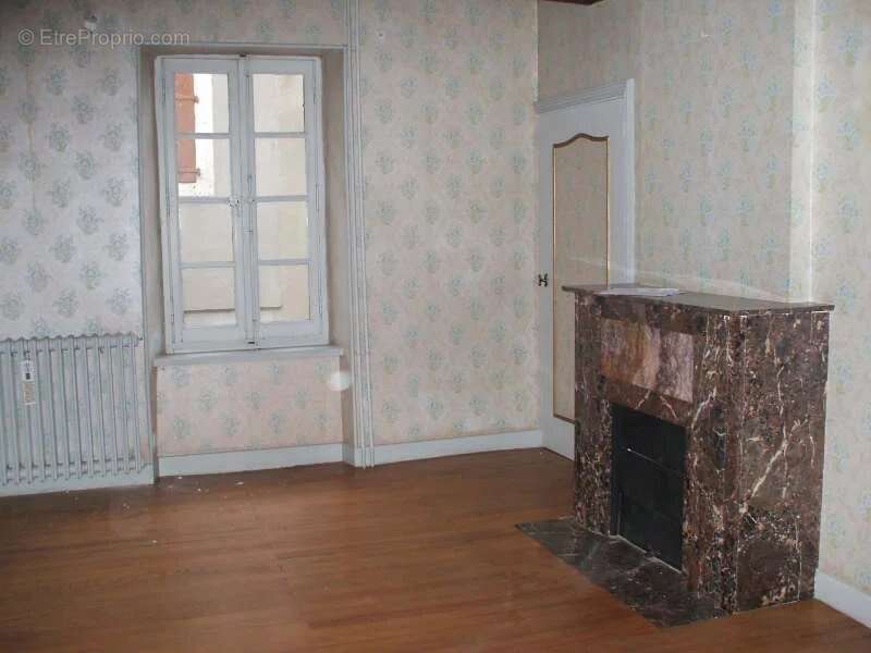Appartement à SAINT-AMANS-SOULT