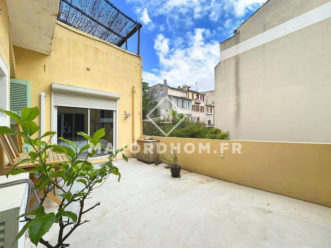 Appartement à MARSEILLE-7E