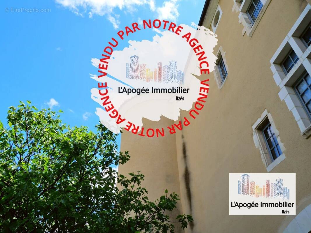 Appartement à UZES