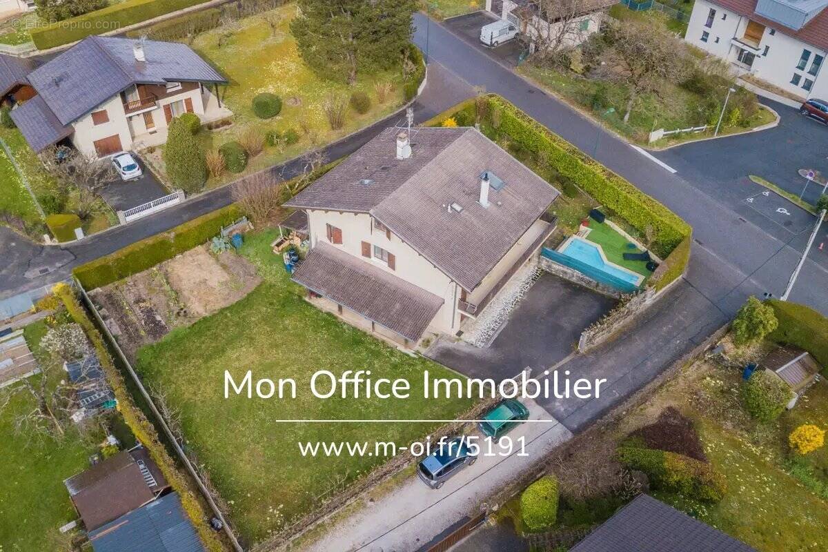 Maison à SAINT-JORIOZ