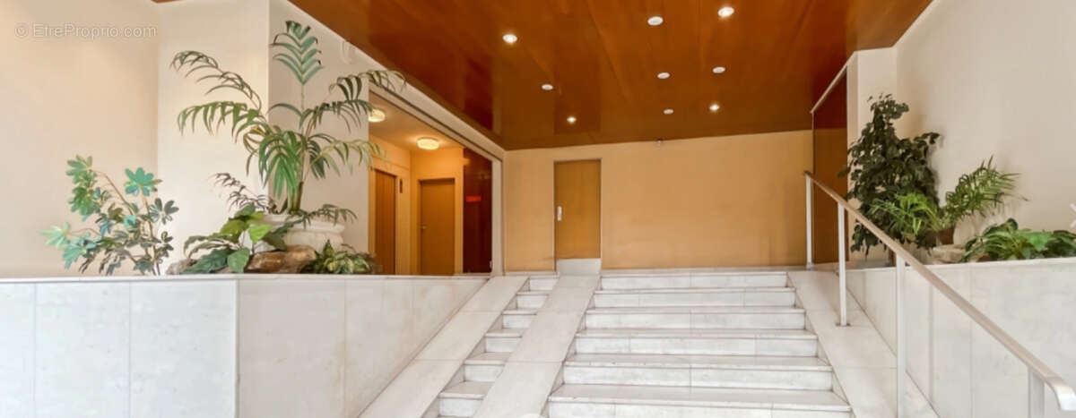 Appartement à PARIS-12E