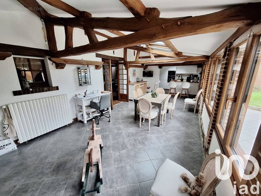 Photo 1 - Maison à SAINT-LUBIN-DES-JONCHERETS