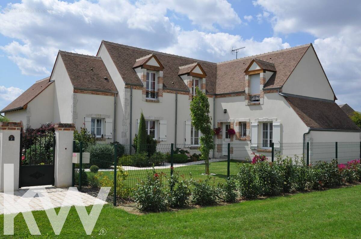 Maison à SAINT-DENIS-EN-VAL