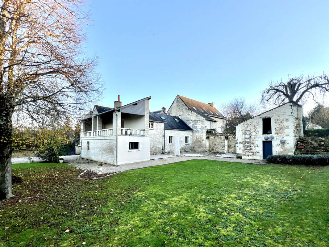 Maison à FONTEVRAUD-L&#039;ABBAYE