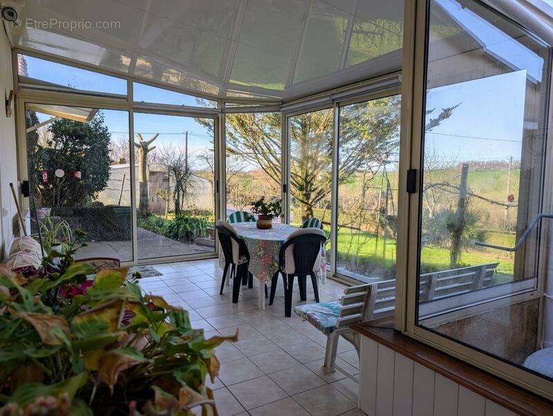 Maison à LA CHATAIGNERAIE