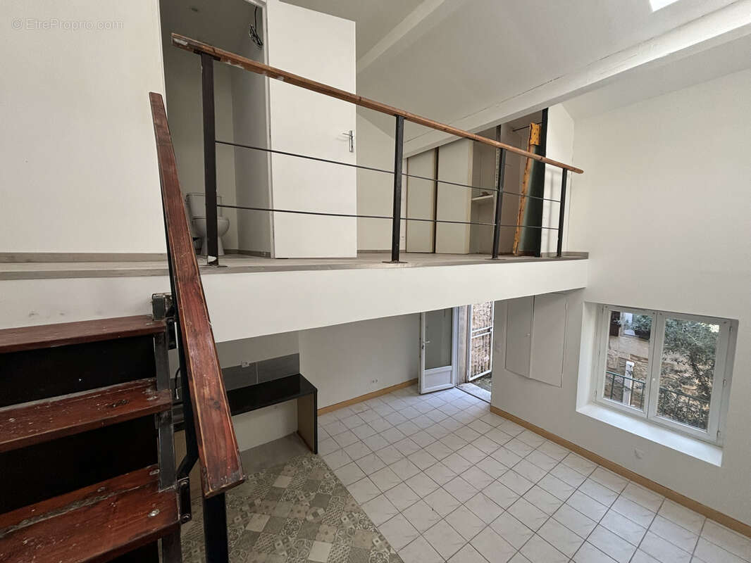 Appartement à NIMES